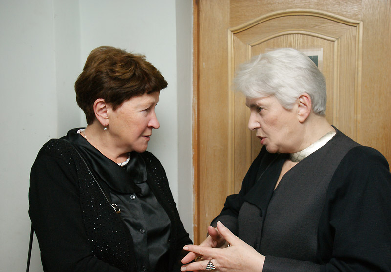 Наталья Туймебаевна Ашимбаева, Наталья Дмитриевна Солженицына