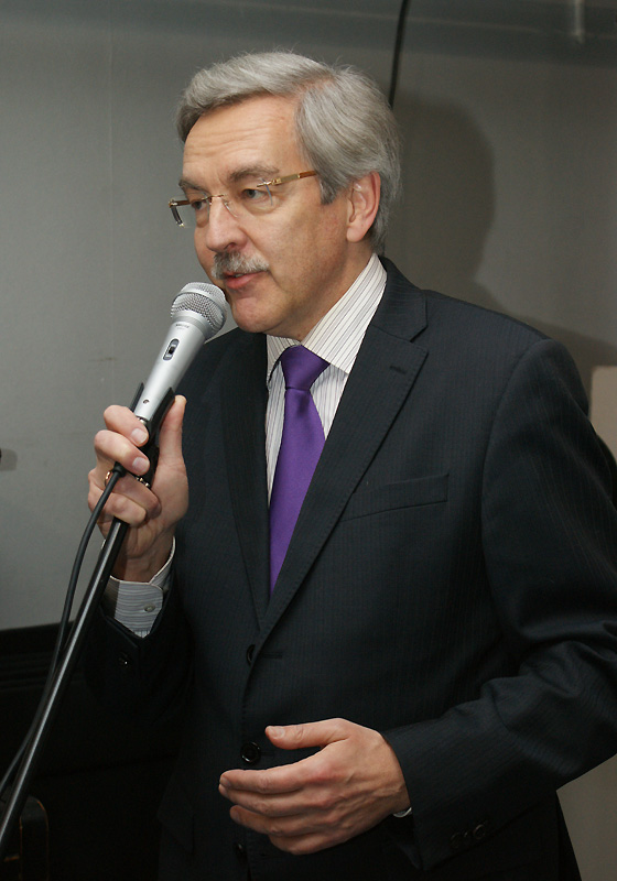 Александр Шишлов
